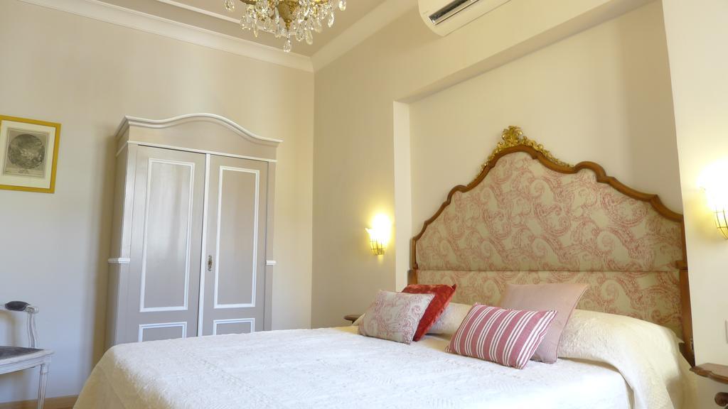Arlecchino Apartment Флоренция Стая снимка